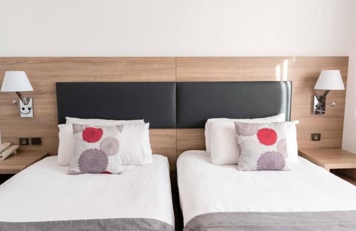 Le Cannet Hotel | Chambre 12min de la Croisette av/terrasse privée