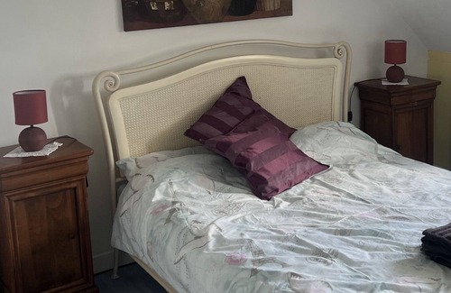 Plozevet Bed & Breakfast | Chambre A Penn Ar Bed & Breakfast