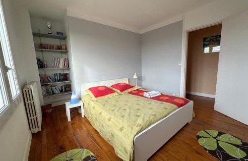 Universite House | Chambre au calme centre ville