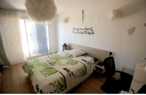 Saint-Gilles House | chambre avec spa, fitness et petit dejeuner