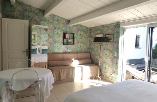 Antibes Bed & Breakfast | Chambre Bed and Breakfast dans la Villa Cypra
