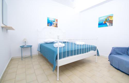 Ialyssos Apartment | CHAMBRE BLANCHE