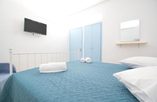 Ialyssos Apartment | CHAMBRE BLANCHE