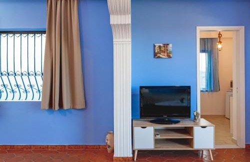 Ialyssos Apartment | CHAMBRE BLEUE