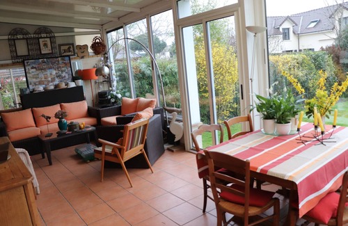 Saint-Cyr-l'Ecole Bed & Breakfast | Chambre D'hôte Idéal Pour Profiter des JO à Paris Versailles St Quentin