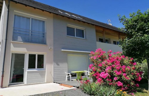Thiezac Bed & Breakfast | Chambre d'Hôte Fauste MACUA