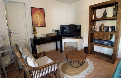 Tourrettes Bed & Breakfast | Chambre D'hôtes et Petit Déjeuner D'exceptionnel