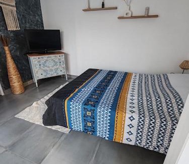 Salon-de-Provence Bed & Breakfast | Chambre d'hôtes privée et indépendante avec piscine