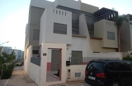 Anza House | Chambre dans une Grande Villa proche de la plage