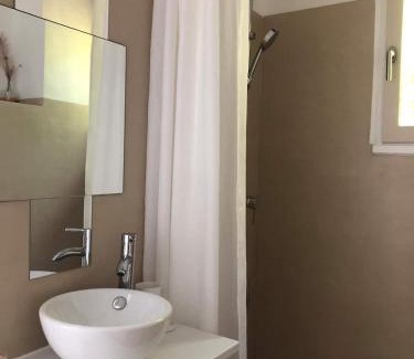 Faubourg House | Chambre en centre ville avec jacuzzi
