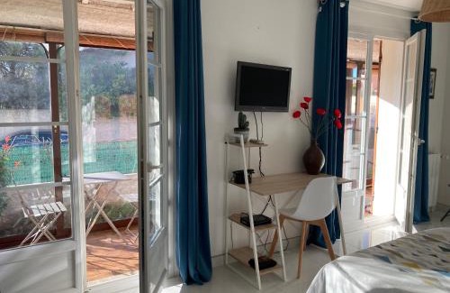 Villeneuve-les-Maguelone House | Chambre Chez Dom et Alain