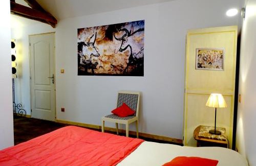 Domme Bed & Breakfast | Chambre Lascaux aux Meulieres a Domme