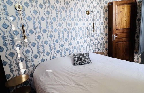 Pino Bed & Breakfast | Chambre Lisandrina in a 16th-century Genoese tower