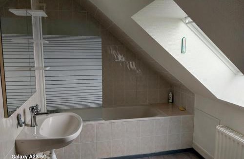 Parigne-lʼEveque Bed & Breakfast | chambre lydie 1