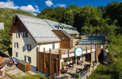Valloire Apartment | Chambre Moderne Famille | Près des Pistes | Wi-Fi