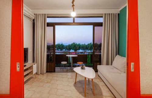 Ialyssos Apartment | CHAMBRE ORANGE