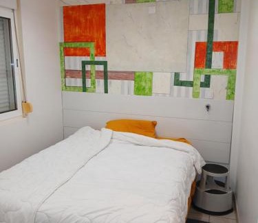 Saint-Ouen-l'Aumone House | Chambre ou calme