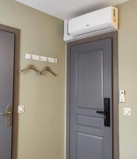 Bondy House | Chambre pour 2 personnes à Bondy dans la banlieue parisienne