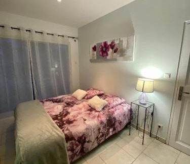 Saint-Saturnin-les-Apt House | Chambre privée indépendante au cœur du Luberon
