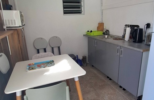 Grande-Terre Bed & Breakfast | Chambre Privée et Indépendante Chez L'habitant