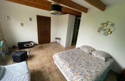 Saint-Meloir-des-Ondes House | chambre Saint Malo