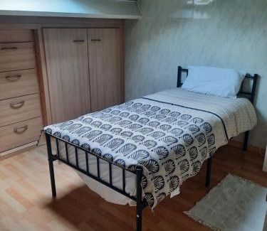 Limeil-Brevannes House | Chambre Spacieuse RER A