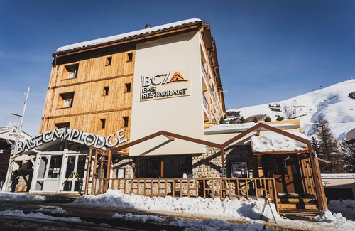 Les Deux Alpes Apartment | Chambre Tribu avec Wi-Fi | Près des Pistes | By LeaveTown