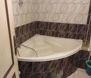 Mulhouse House | Chambre Zimmer Room