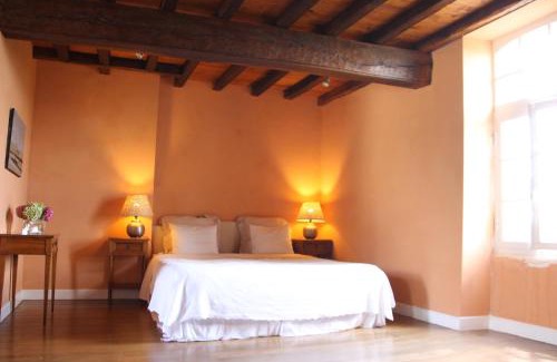 Saint-Antoine-de-Breuilh Bed & Breakfast | Chambres d'Hôtes La Bastide des Trémières