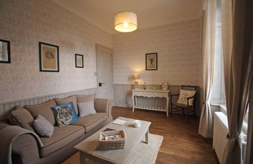 Chalus Bed & Breakfast | Chambres d'hôtes Au fil du temps