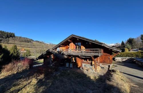 Demi-Quartier Ski Chalet | Chambres et Mazots du Chalet de Mado