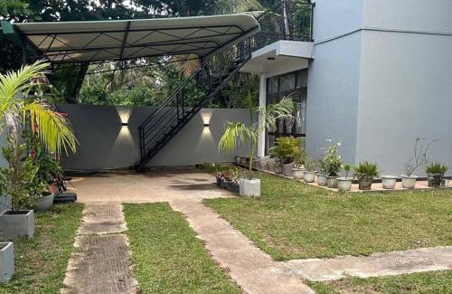 Kamburugamuwa Apartment | chami apartment