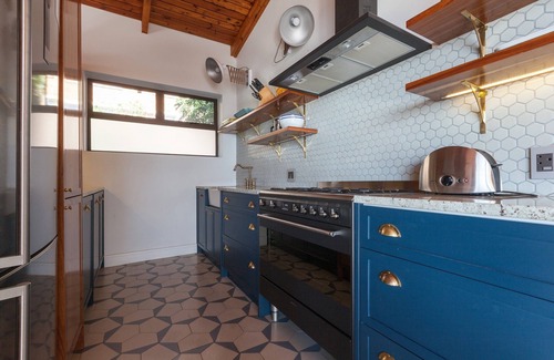 Sea Point Apartment | Chamonix 16 by CTHA