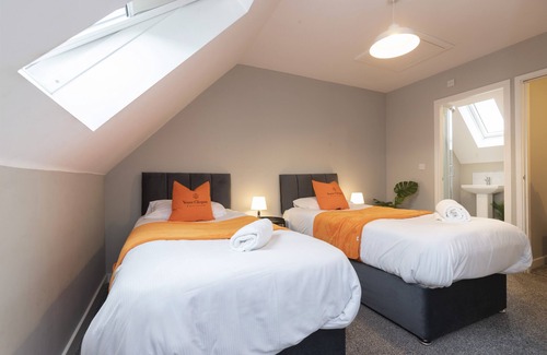 Darlington House | Champagne House - 3 Bedroom Townhouse