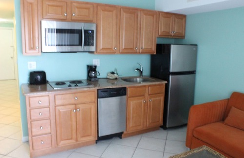 North Wildwood Resort | Champagne Island Resort