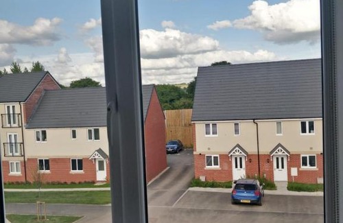 Swindon House | Chandra House