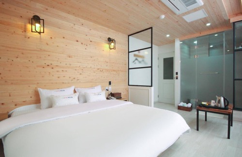 Changwon Hotel | Changwon Bonggok-dong MVG