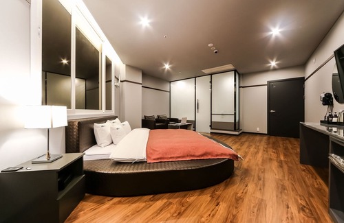 Changwon Hotel | Changwon Jinhae Yongwon Hotel The K