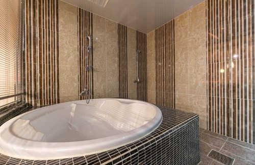 Changwon Hotel | Changwon Jungangdong Hotel Central