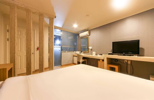 Changwon Hotel | Changwon Jungangdong Hotel Central