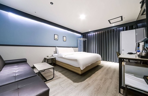 Sangnam-dong Hotel | Changwon The View Hotel
