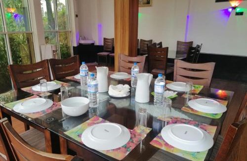 Katukitula Hotel | Channa Hotel and Rest