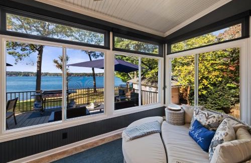 Mayhew House | Channel Marker Exclusive Lakefront Home wHot Tub Custom Bunk Room Dock Optional Boat Rental 1418
