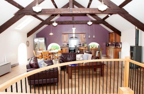 Dinas House | Chapel conversion, seaside village, in Snowdonia