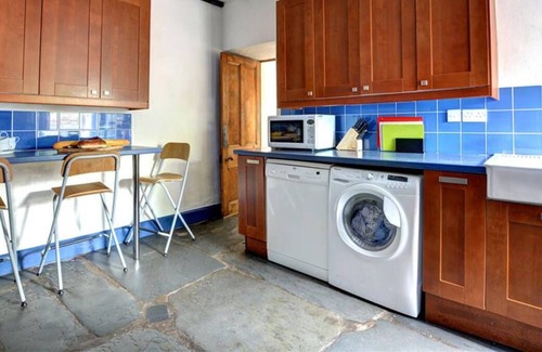 Ffestiniog House | Chapel House in Blaenau Ffestiniog