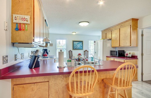 Chapin Cottage | Chapin Home Near Boat Launch & Lake Murray!