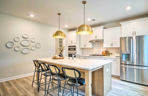 Chapin House | Chapin Vacation Rental ~ 11 Mi to Lake!