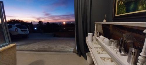 Mountainside Apartment | Chapman View