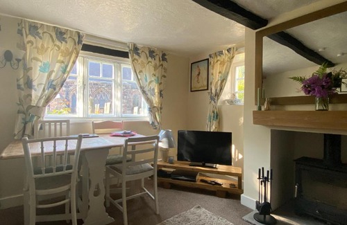 Cheddleton House | Chapter Cottage, Cheddleton Nr Alton Towers, Peak District, Foxtail Barns, the Ashes