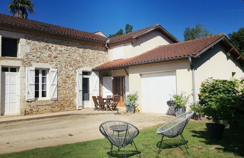 Eauze House | Character house with swimming pool